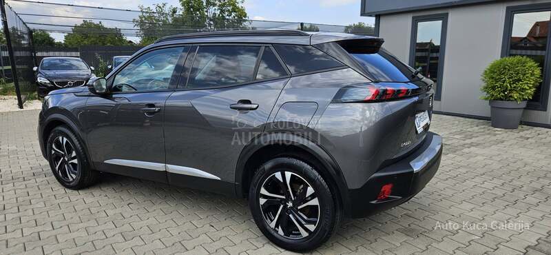 Peugeot 2008 1.2  Allure