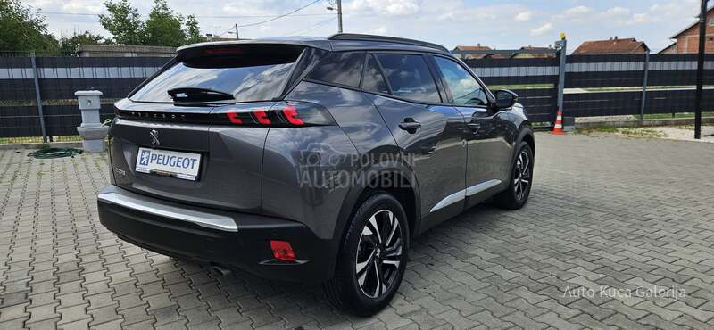 Peugeot 2008 1.2  Allure