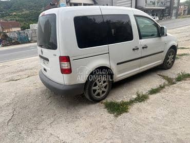 Auto staklo za Volkswagen Caddy od 2004. do 2014. god.