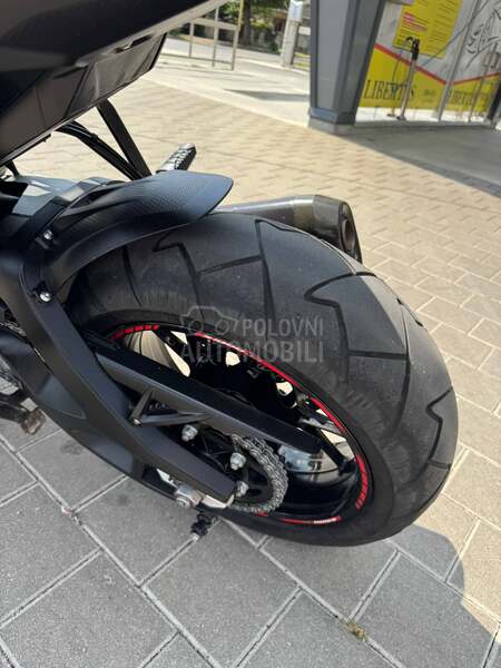 BMW S 1000 XR