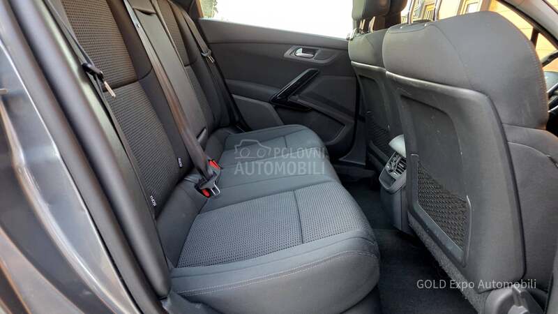 Peugeot 508 1.6 E-HDi PAN0 AUT