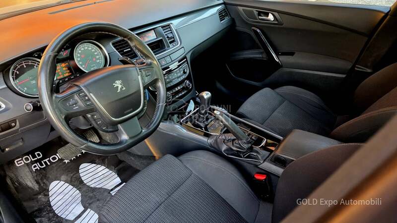 Peugeot 508 1.6 E-HDi PAN0 AUT