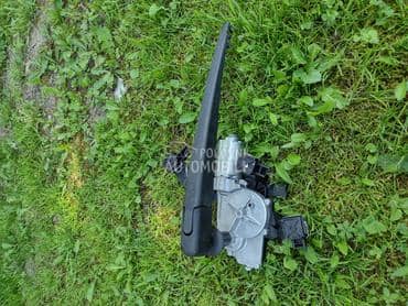 Motor brisača zadnji za Peugeot 207 od 2006. do 2015. god.