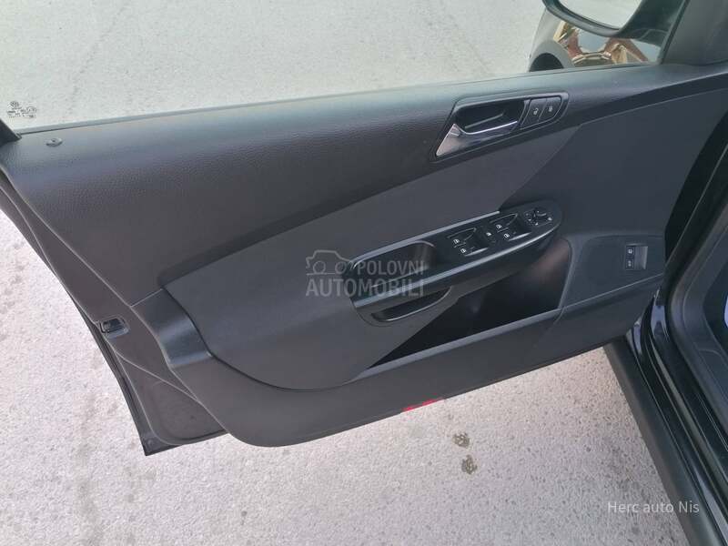 Volkswagen Passat B6 2.0tdi 4x4 TREND CH