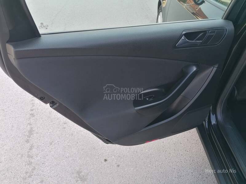 Volkswagen Passat B6 2.0tdi 4x4 TREND CH