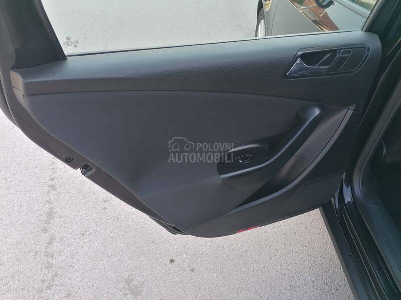 Volkswagen Passat B6 2.0tdi 4x4 TREND CH