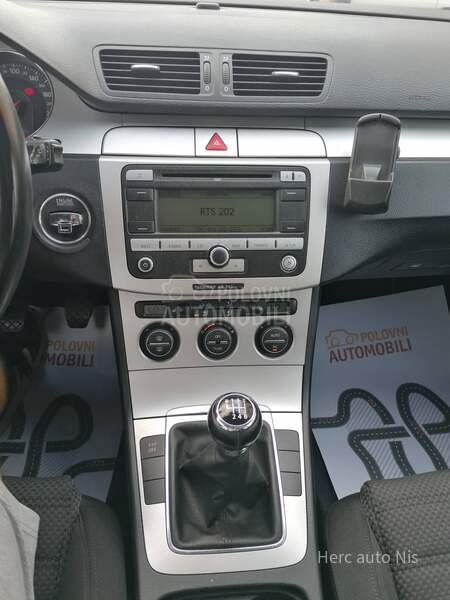 Volkswagen Passat B6 2.0tdi 4x4 TREND CH