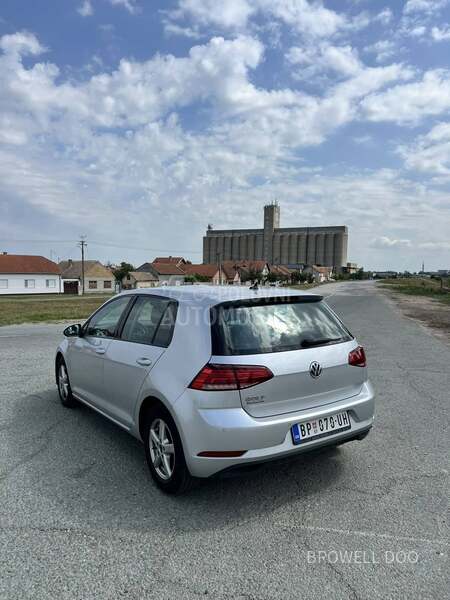 Volkswagen Golf 7 