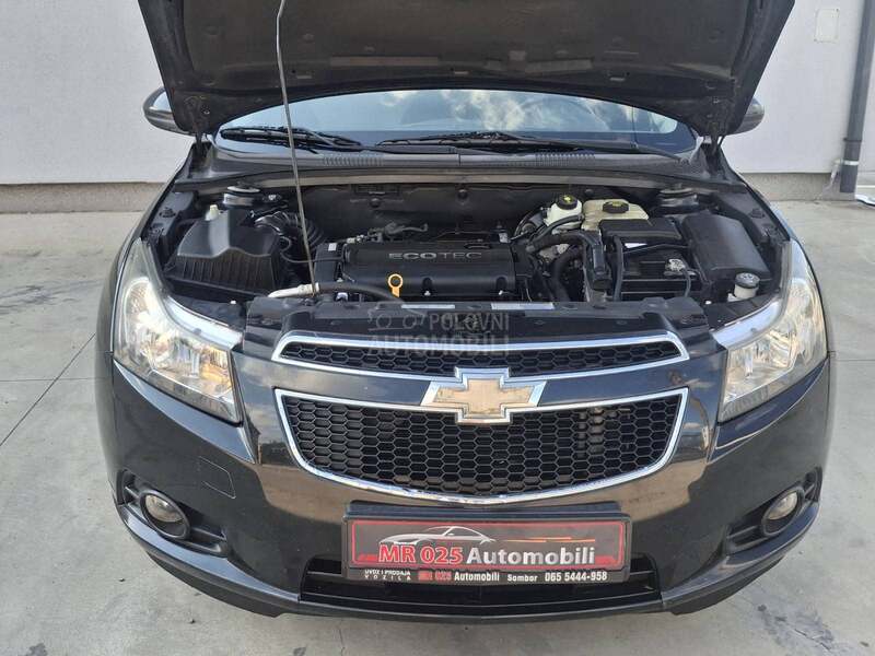 Chevrolet Cruze 1.6 LX Luna