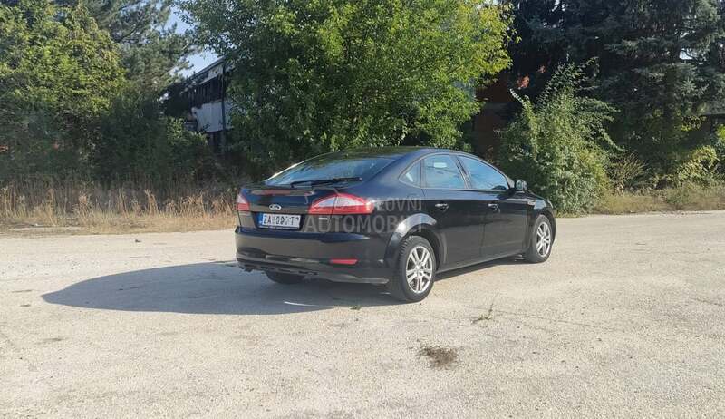 Ford Mondeo 1.8