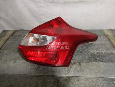Stop svetlo desno hecbek za Ford Focus od 2010. do 2018. god.