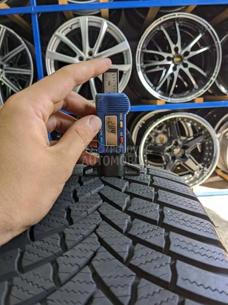 Bridgestone 205/55 R16 Zimska