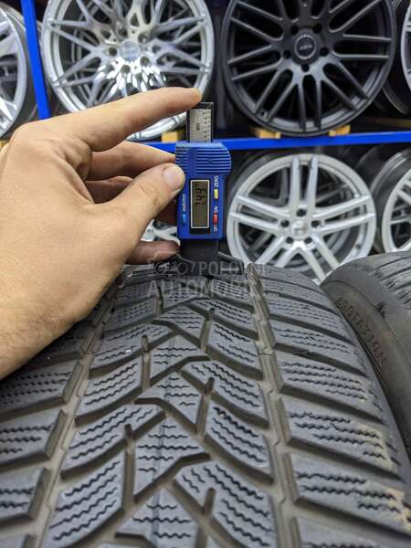 Dunlop 205/55 R16 Zimska