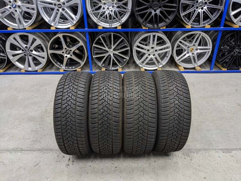 Dunlop 205/55 R16 Zimska