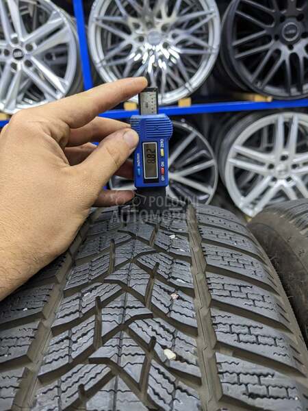 Dunlop 205/55 R16 Zimska