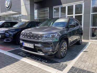 Jeep Compass 1.5  Summit DEMO