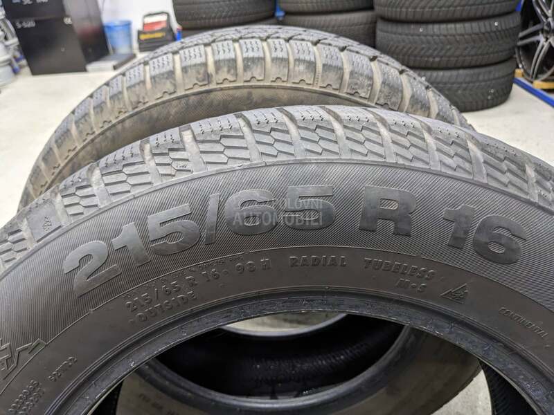Continental 215/65 R16 Zimska