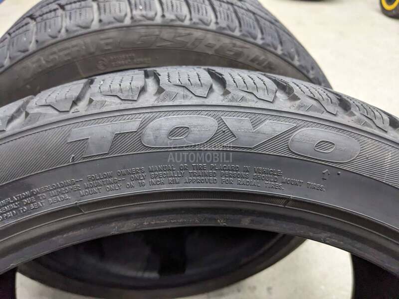 Toyo 245/40 R19 Zimska