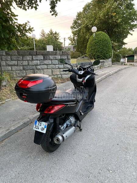 Yamaha X max 250