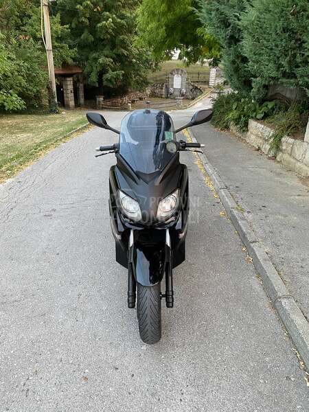 Yamaha X max 250