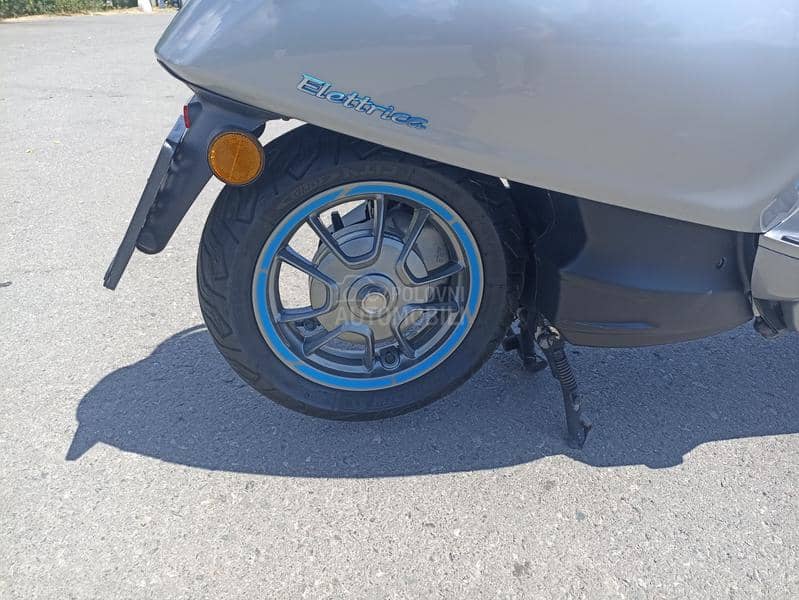 Piaggio VESPA ELETTRICA