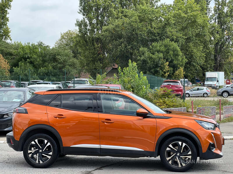 Peugeot 2008 1.2/ALLURE/130HP