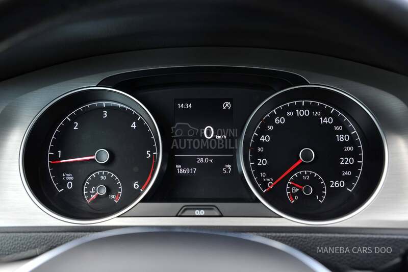Volkswagen Golf 7 1.6 TDI BLUEMOTION