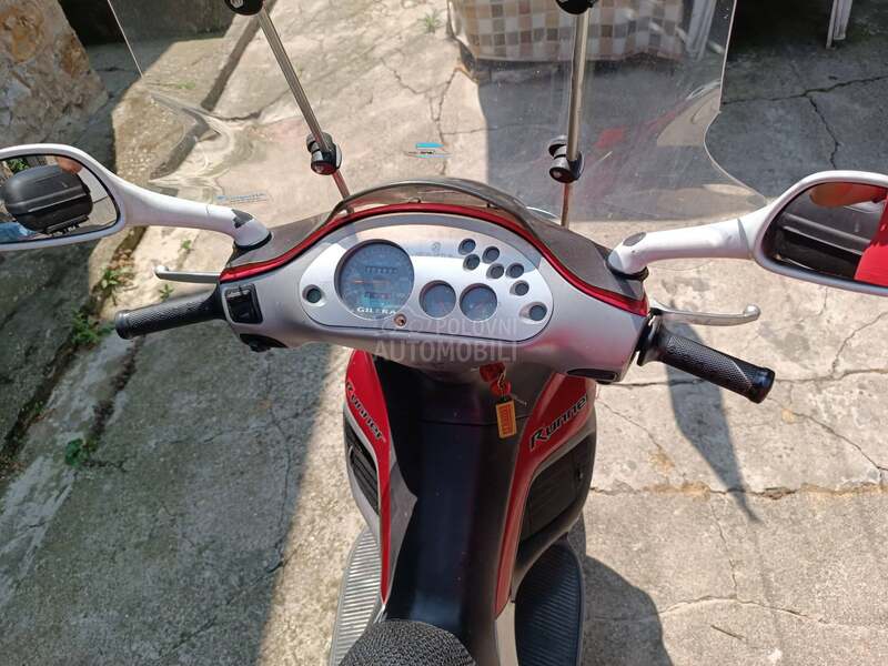 Gilera RUNNER