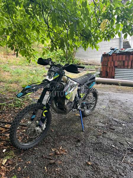 Husqvarna te 300