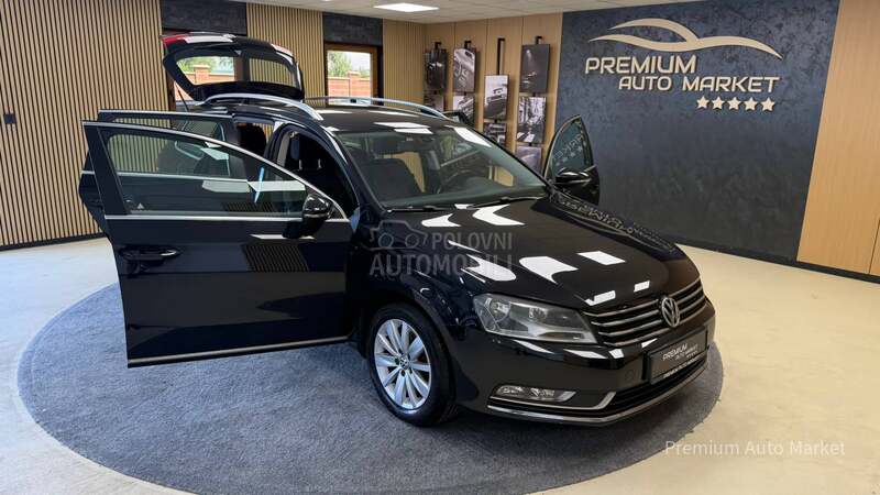 Volkswagen Passat B7 //1.6 TDI//N.AVI////