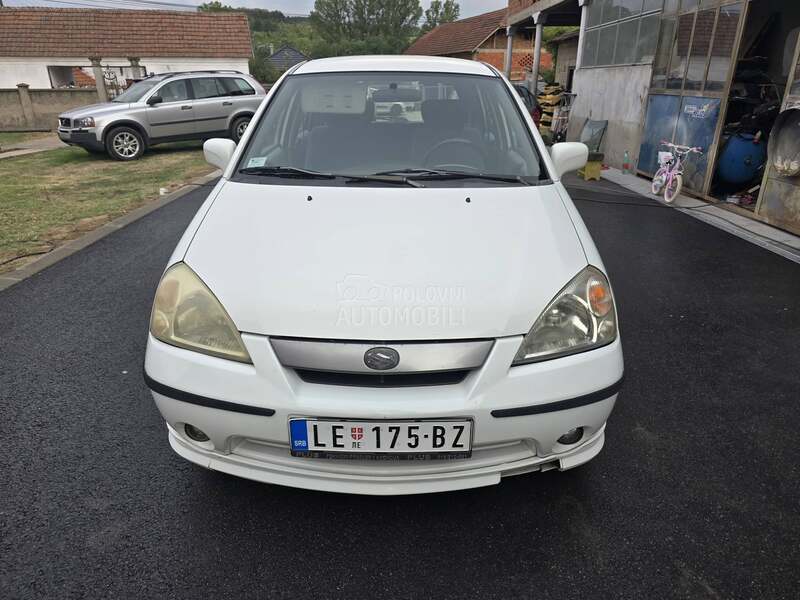Suzuki Liana 1.6