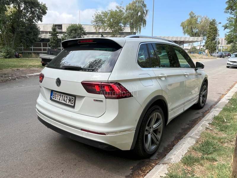 Volkswagen Tiguan 2.0 TDI R-LINE