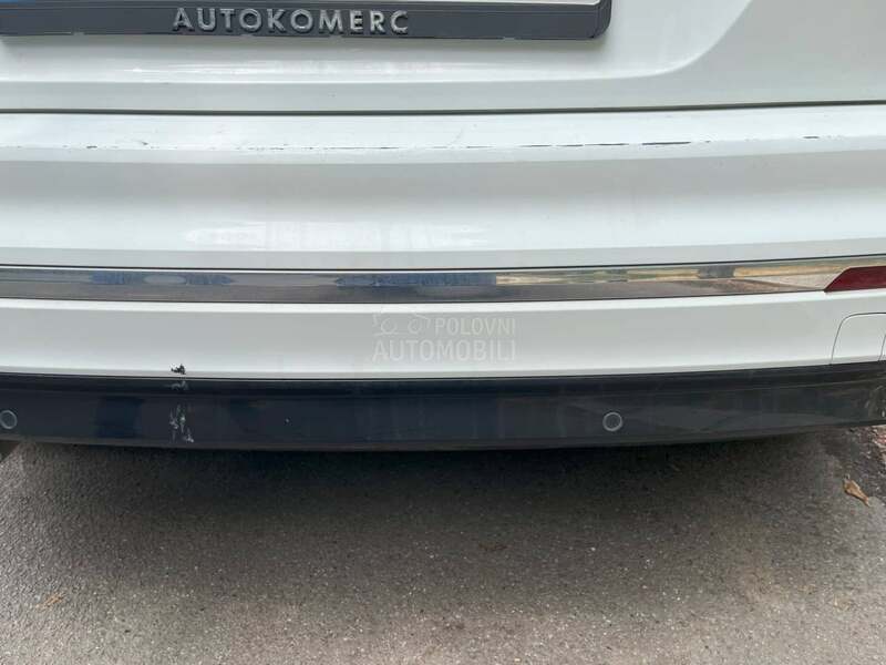 Volkswagen Tiguan 2.0 TDI R-LINE