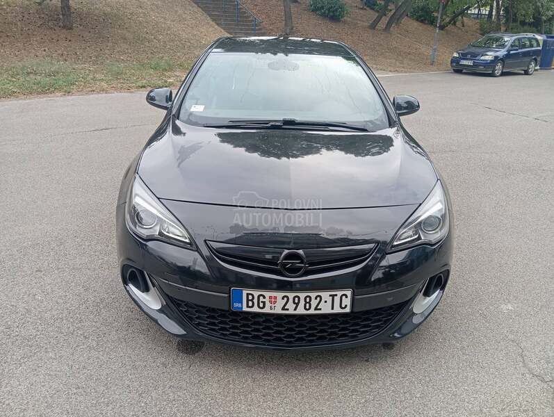 Opel Astra J OPC