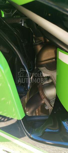 Kawasaki Zx6r