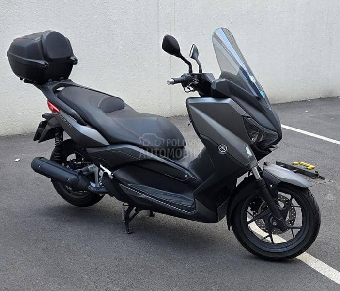Yamaha XMAX . X MAX 250