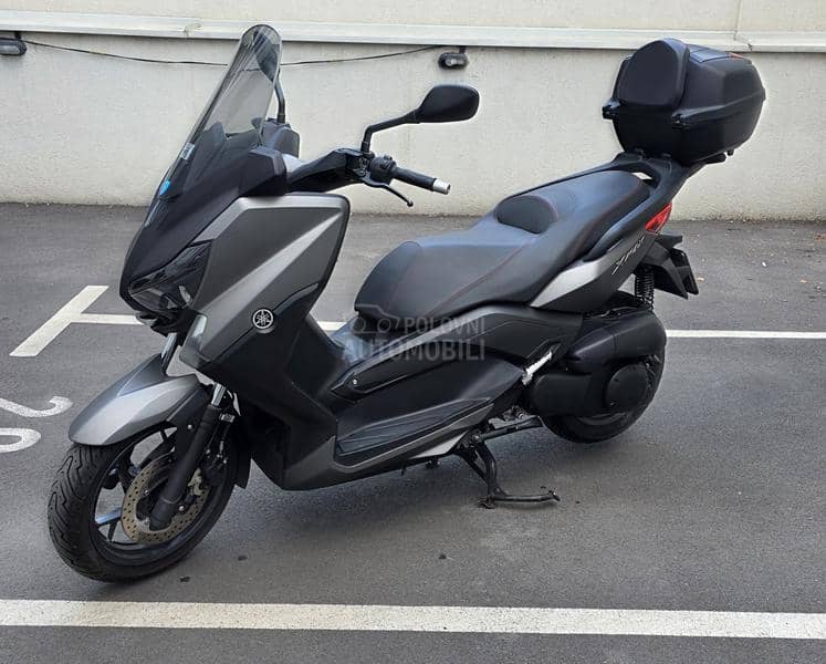 Yamaha XMAX . X MAX 250