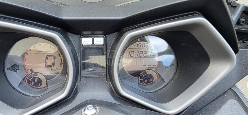 Yamaha XMAX . X MAX 250