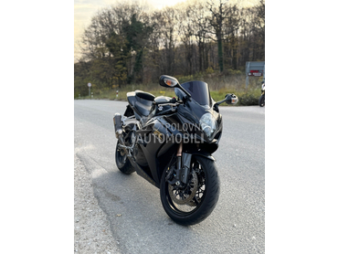 Suzuki GSXR 1000 K8 Ful Akrap