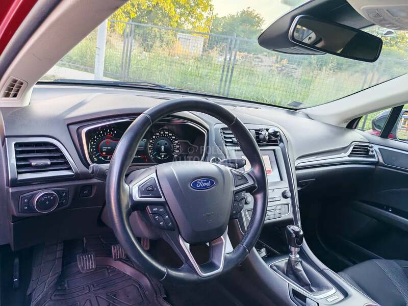 Ford Mondeo 