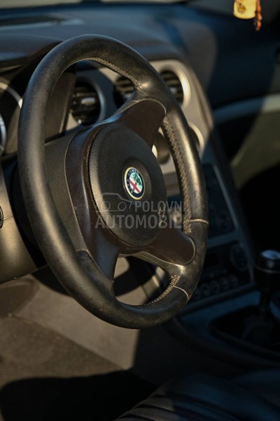 Alfa Romeo 159 