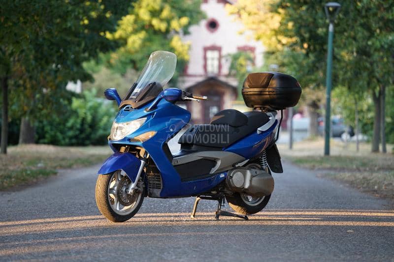 Kymco Xciting 500