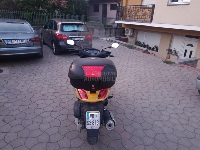 Yamaha xmax