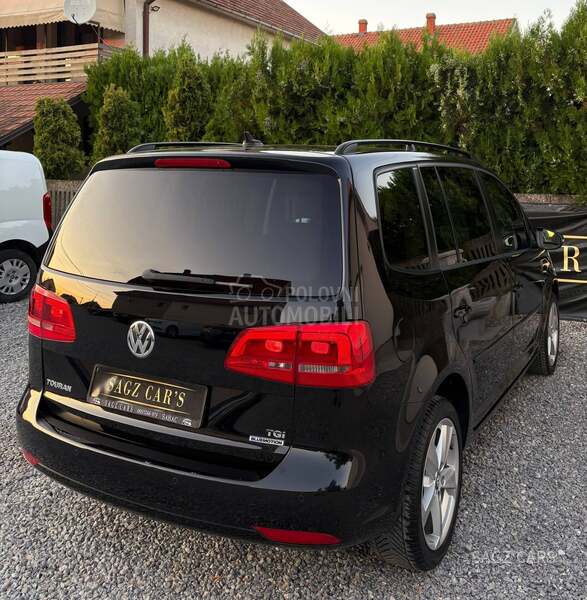 Volkswagen Touran 1.4 TSI CNG