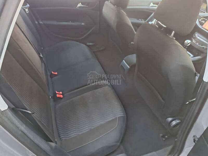 Peugeot 308 1.6 e-hdi business