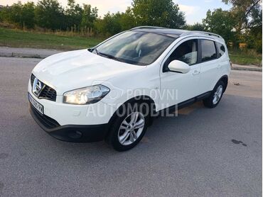 Nissan Qashqai + 2 
