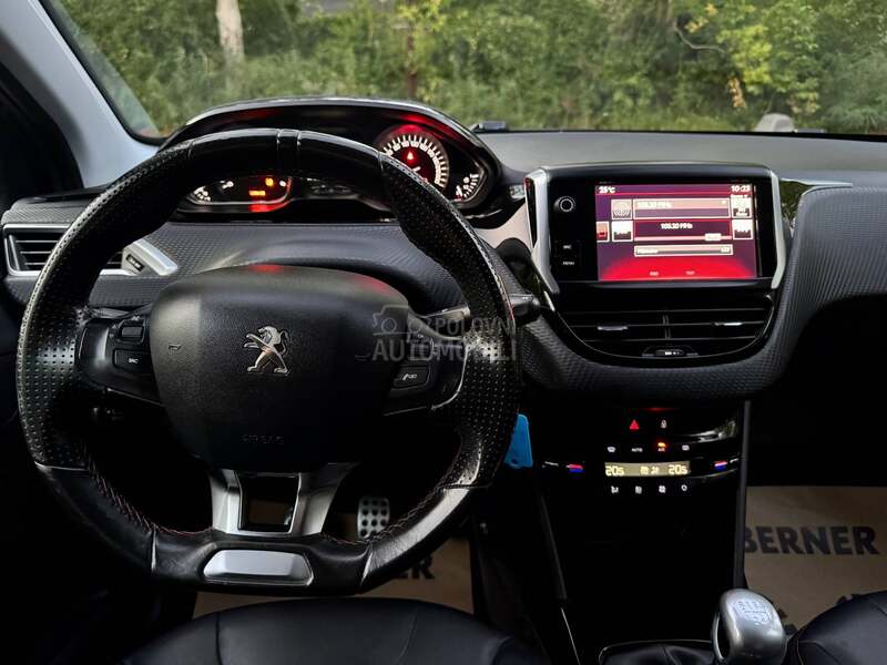 Peugeot 2008 1.6 HDi /GT line/