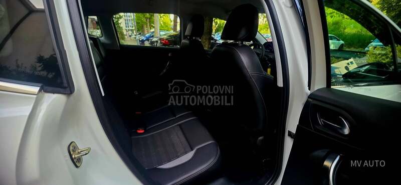 Peugeot 2008 1.6 114hpEHDI FELINE