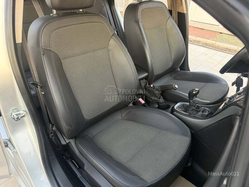 Opel Astra J 1.7 CDTi Cosmo