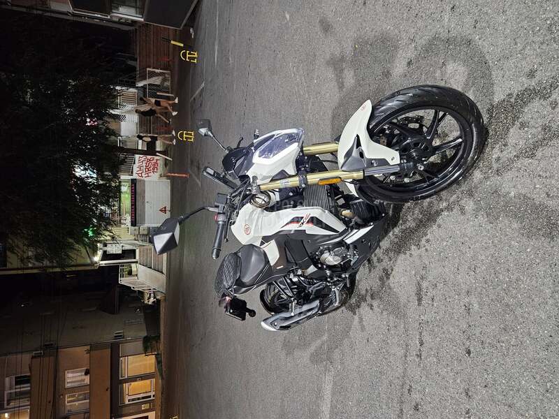Keeway RKF